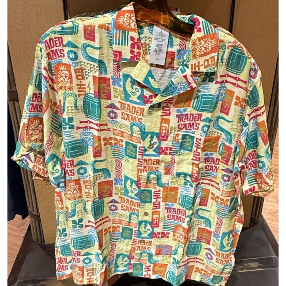 2025 Disney Parks Polynesian Resort Trader‎ Sam's Camp Shirt Large Tiki Bar
